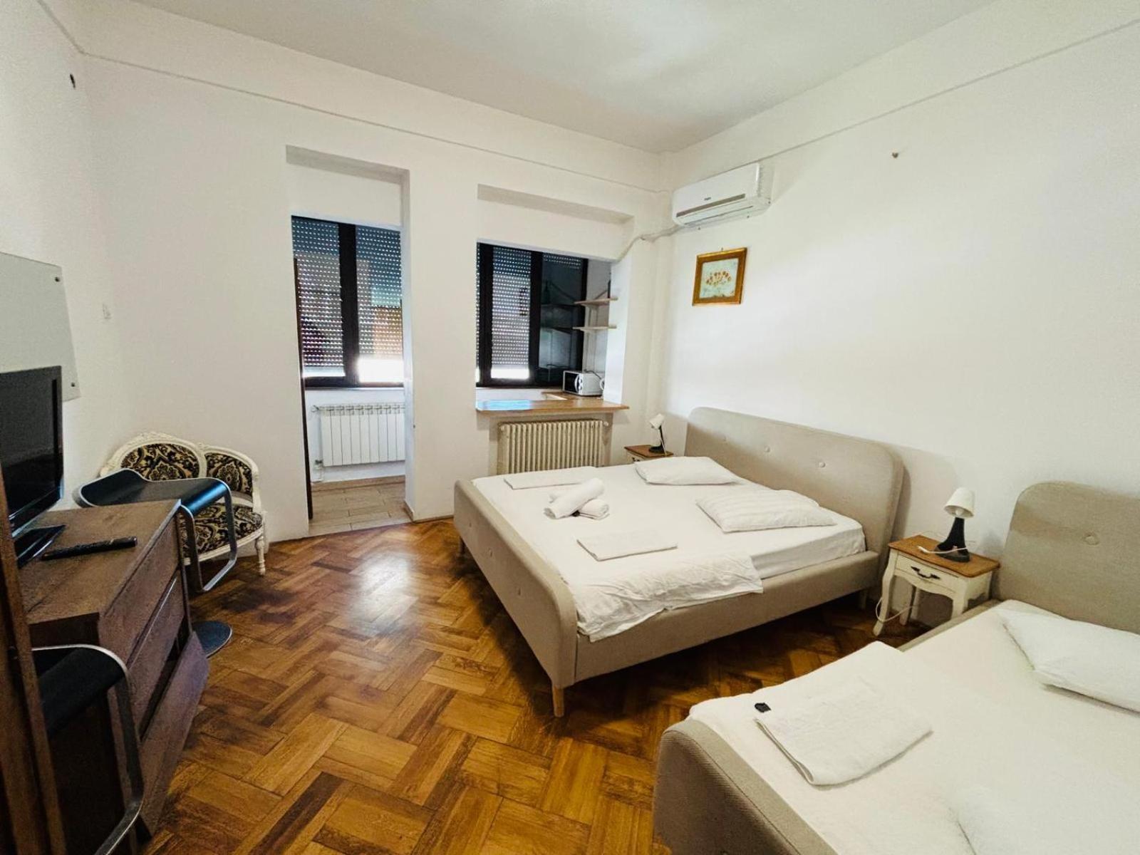 Iancu Apartments Бухарест Экстерьер фото